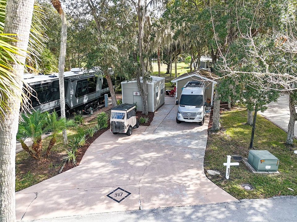 1st image of 317 Oak Cove Rd