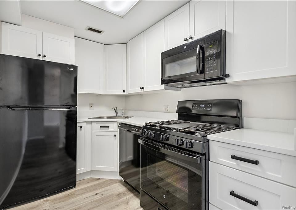 60 Glen Road UNIT 3D, Eastchester, NY 10709 Zillow