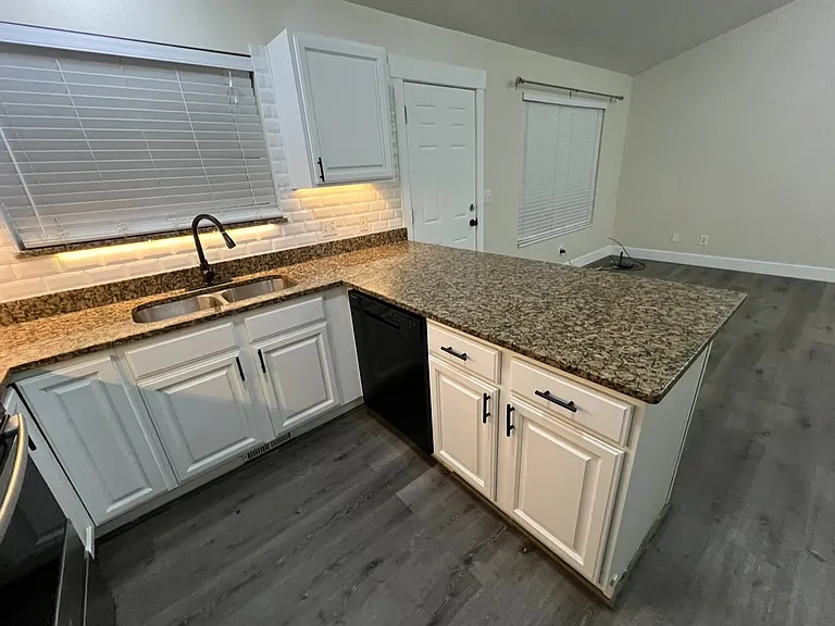 3576 N Canary Way — Photo 7