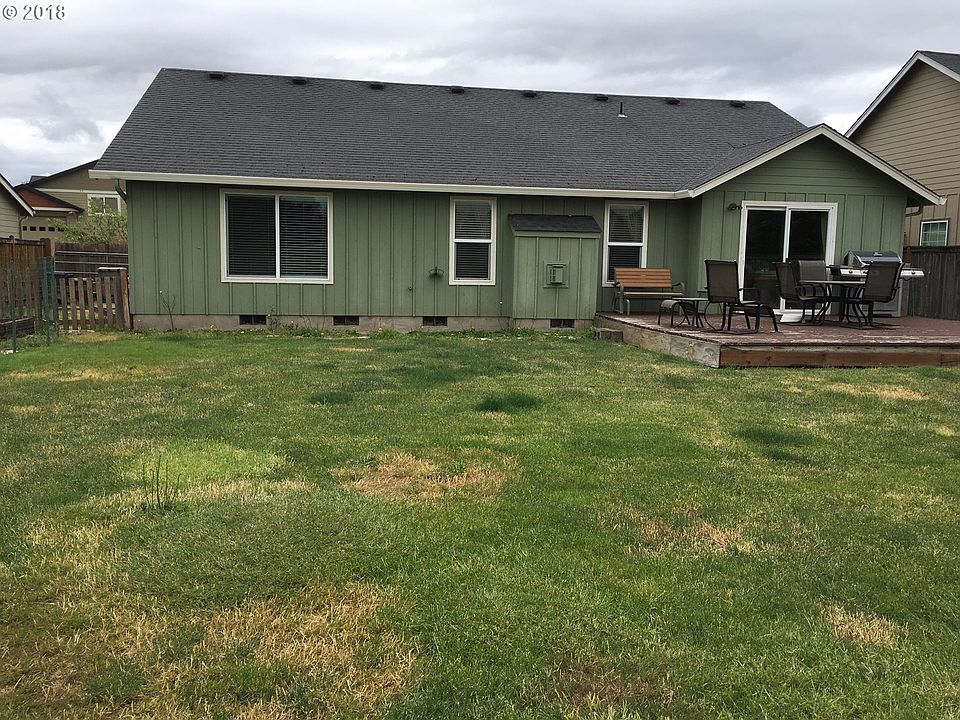 2nd image of 1055 Whitledge Pl