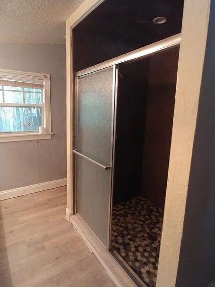 2886 Forbes St — Photo 10