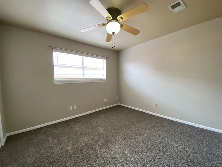 14126 Atascadera Ave — Photo 6