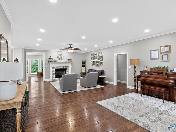 2nd image of 157 Arbery Dr NW