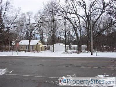 2nd image of 1316 E Centre Ave