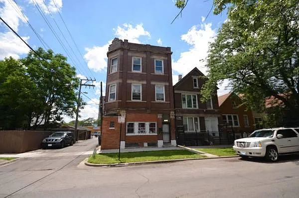 2815 W 25th Pl #1A — Photo 1