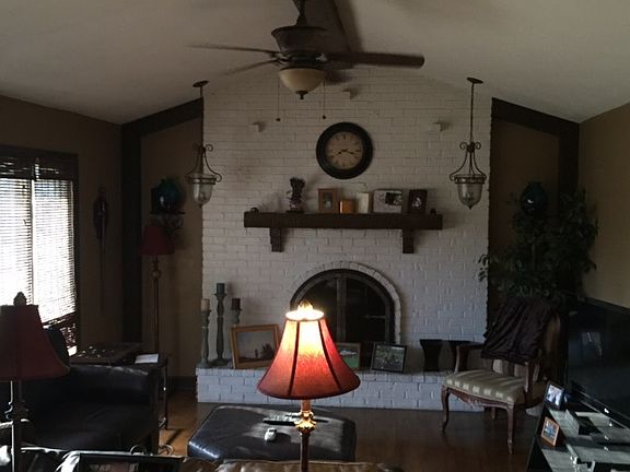 3rd image of 52360 Avanelle St