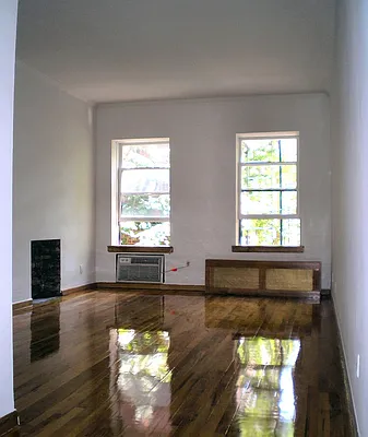 Rented by City Connections Realty | media 14