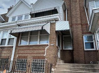 7711 Walker St, Philadelphia, PA 19136