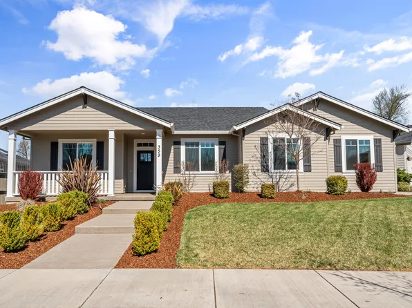 359 Kansas Dr, Medford, OR 97504