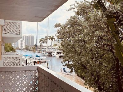 3220 Bayview Dr APT 211, Fort Lauderdale, FL, 33306