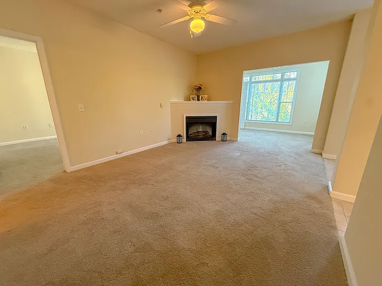 2510-202 Friedland Pl — Photo 10