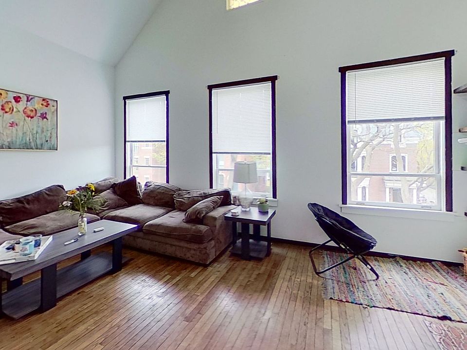 1st image of 2455 N Seminary Ave #Sm-3