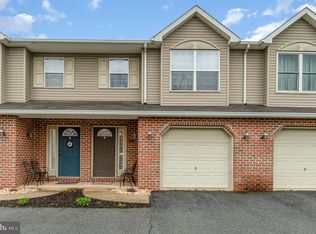 393 Oak St, Millersburg, PA 17061