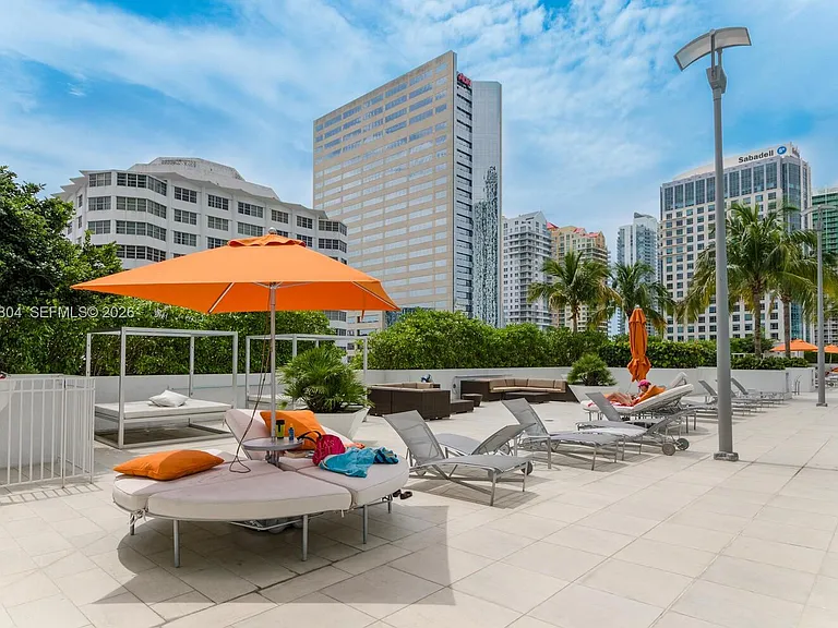 950 Brickell Bay Dr #2208 — Photo 18