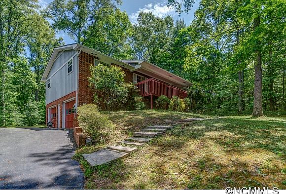 1st image of 153 Wendy Ln