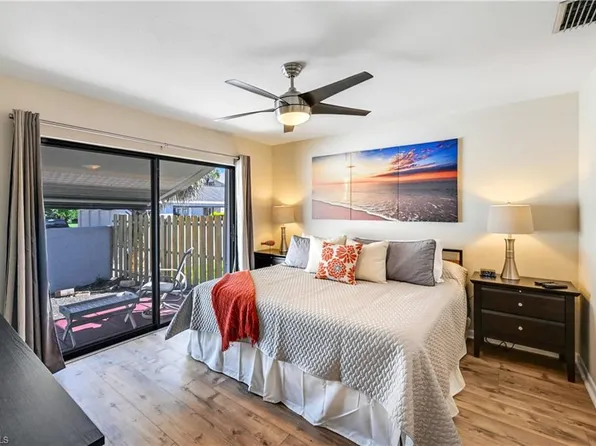 878 Meadowland Dr #4, Naples, FL 34108