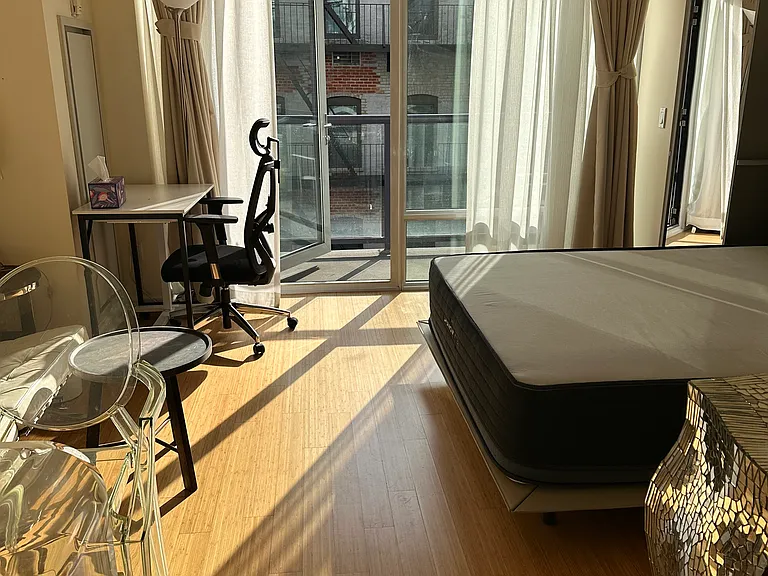 350 W 53rd St #5B — Photo 12