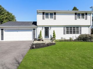 22 Colonial Way, Rehoboth, MA 02769