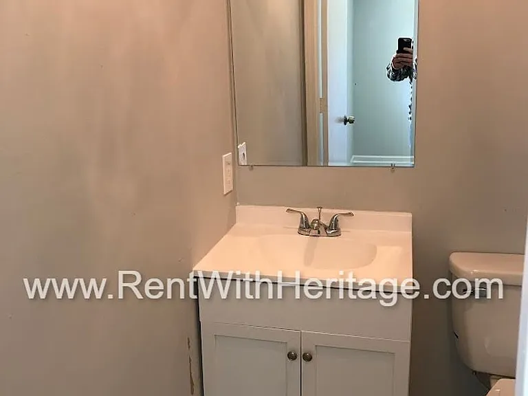 1709 Nutmeg St — Photo 27