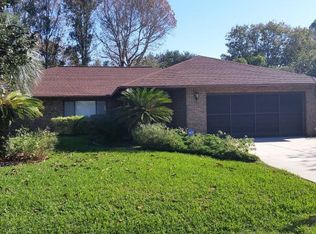 40 Patchogue Ln, Palm Coast, FL 32164