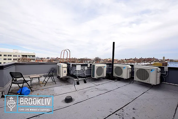 Rented by null | media 28