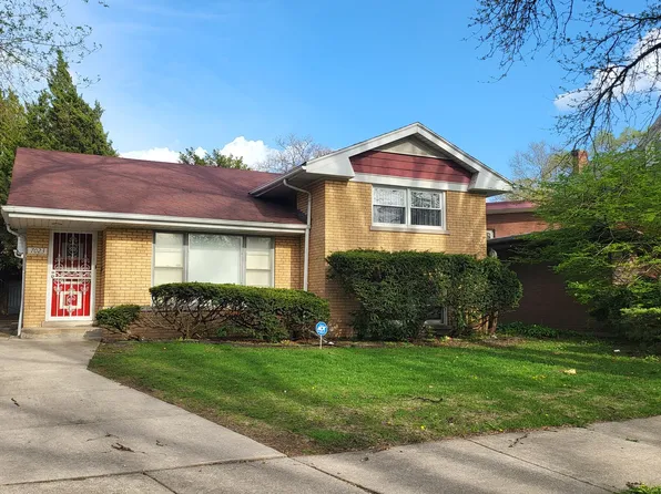 7023 S Bennett Ave, Chicago, IL 60649