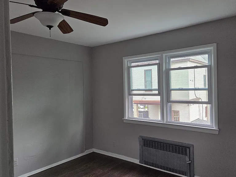 152 3rd Ave #2 — Photo 7