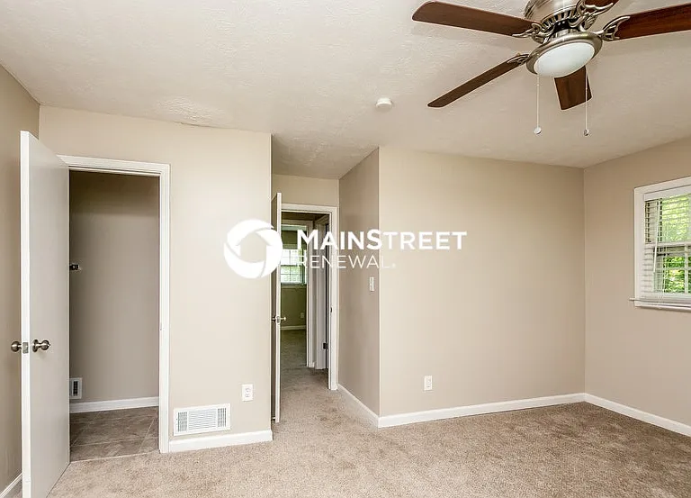 3837 Eagle Woods Cir — Photo 8