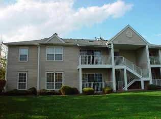 45 Amberly Ct #1210, Franklin Park, NJ 08823