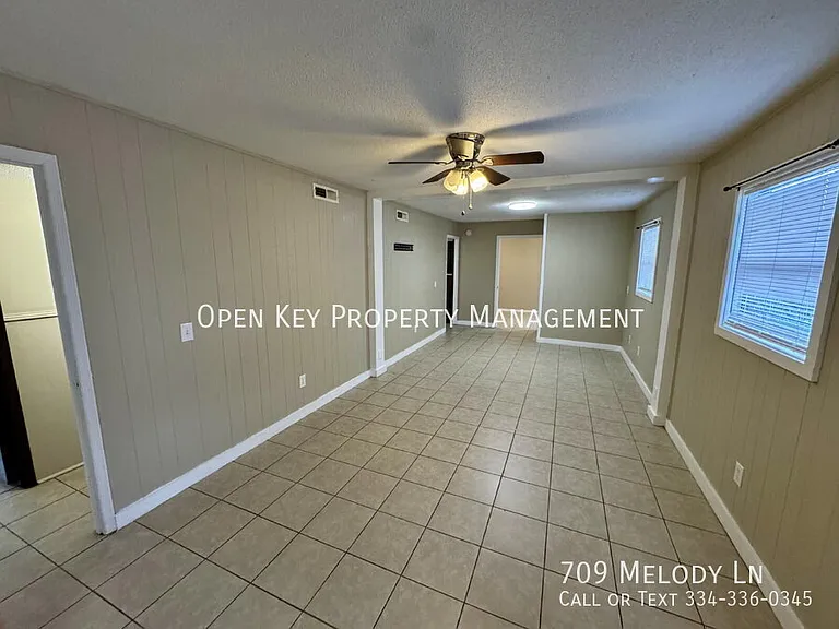 709 Melody Ln — Photo 1