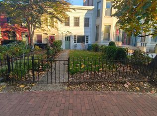 420 E Capitol St NE, Washington, DC 20003