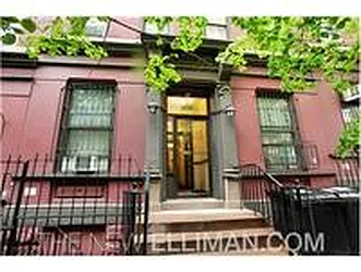 206 East 90th Street in Yorkville