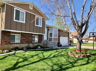 1901 W 2400 S, Syracuse, UT 84075