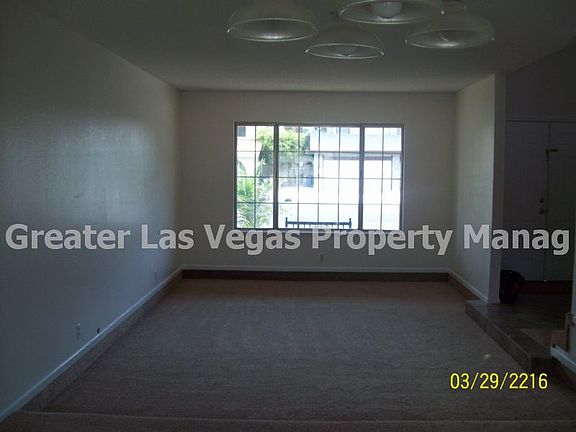 3rd image of 2112 Verdinal Dr