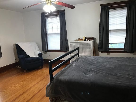 3rd image of 34 Wilford Ave #2