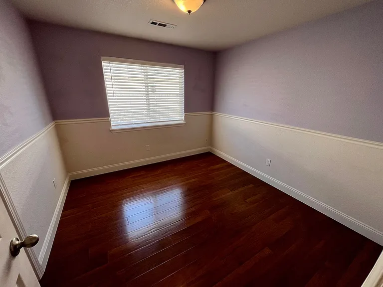 8274 Kestrel Way — Photo 10