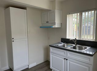 5925 Muller St #B, Bell Gardens, CA 90201