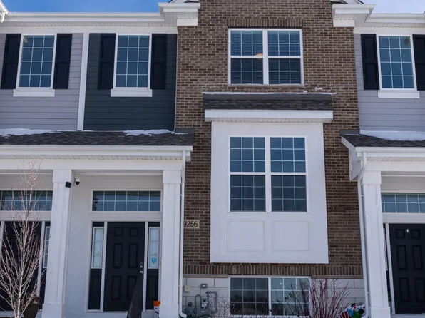 9256 Harlowe Ln, Orland Park, IL 60462