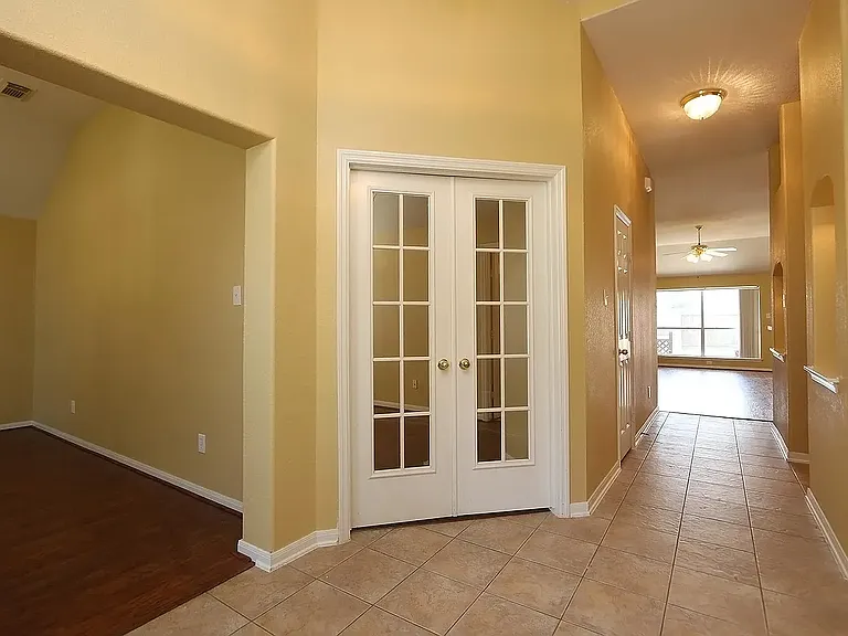 9307 Alzaada Ln — Photo 16