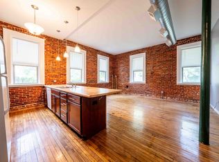 1422 Lyon St APT A, Port Huron, MI 48060