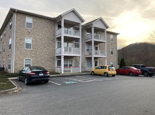 55 Derby Rd APT 1D, Cullowhee, NC 28723