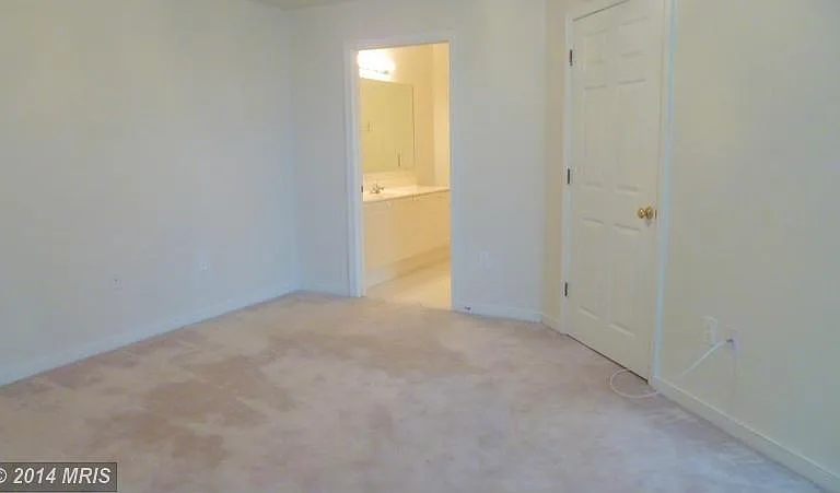 1645 International Dr #327 — Photo 9