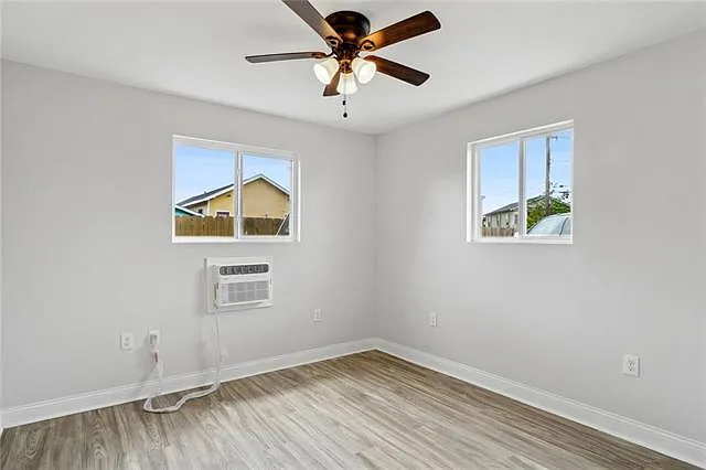 1318 S Salcedo St #101 — Photo 10