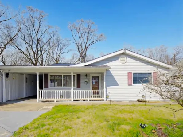 1303 Grandview Dr, Ashland, KY 41101