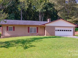 2275 Wagon Rd, Newton, NC 28658