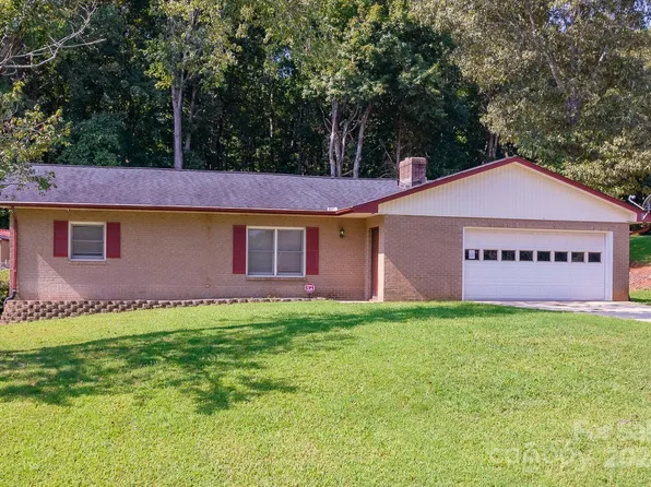 2275 Wagon Rd, Newton, NC 28658