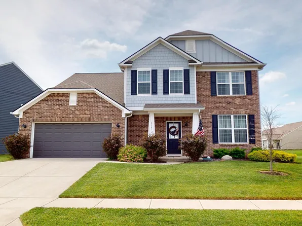6141 Meadowview Dr, Whitestown, IN 46075