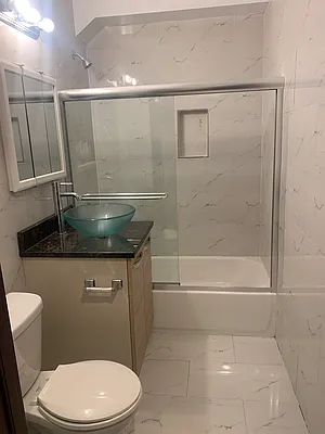 Rented by 18 REALTY | media 20