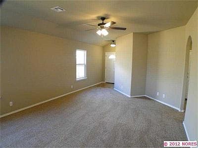 4th image of 4019 W 104th Ct