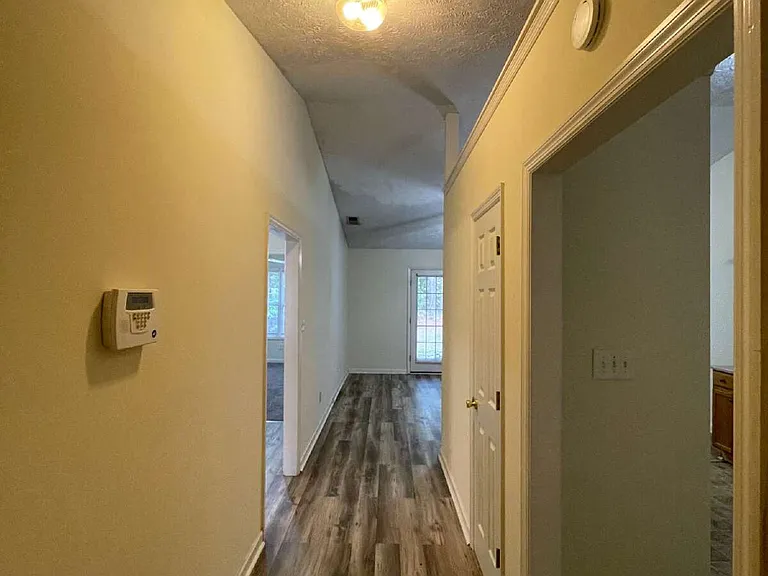 522 Longview Dr #A — Photo 3